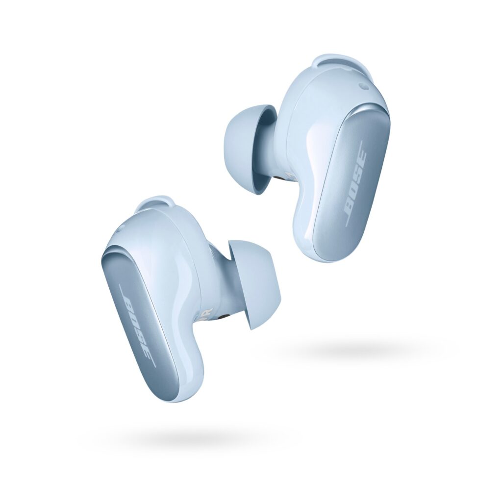 Bose_QuietComfort_Ultra_Earbuds_Moonstone_Blue_02