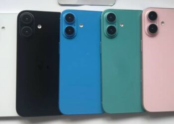 iPhone 16 barvy