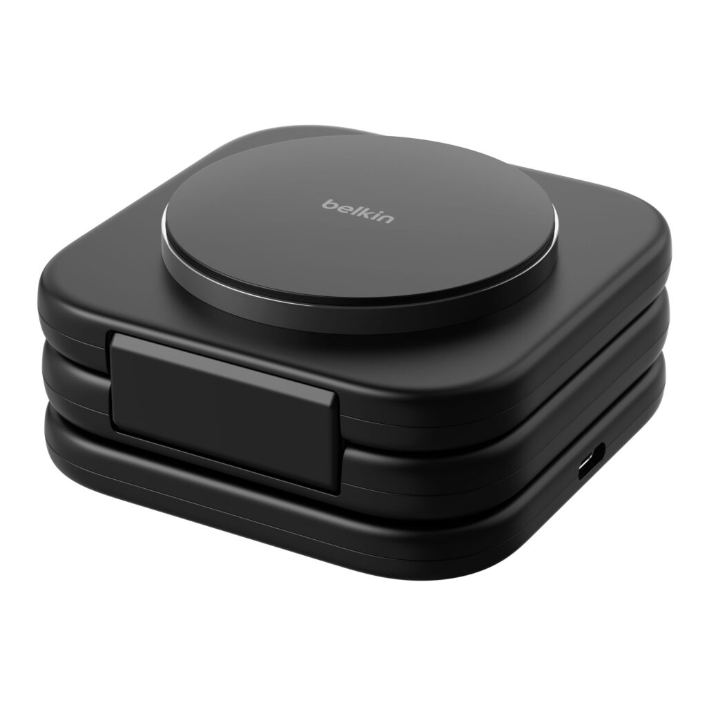 BELKIN BoostCharge Pro Magnetic Wireless Travel Pad 3_in_1 closed