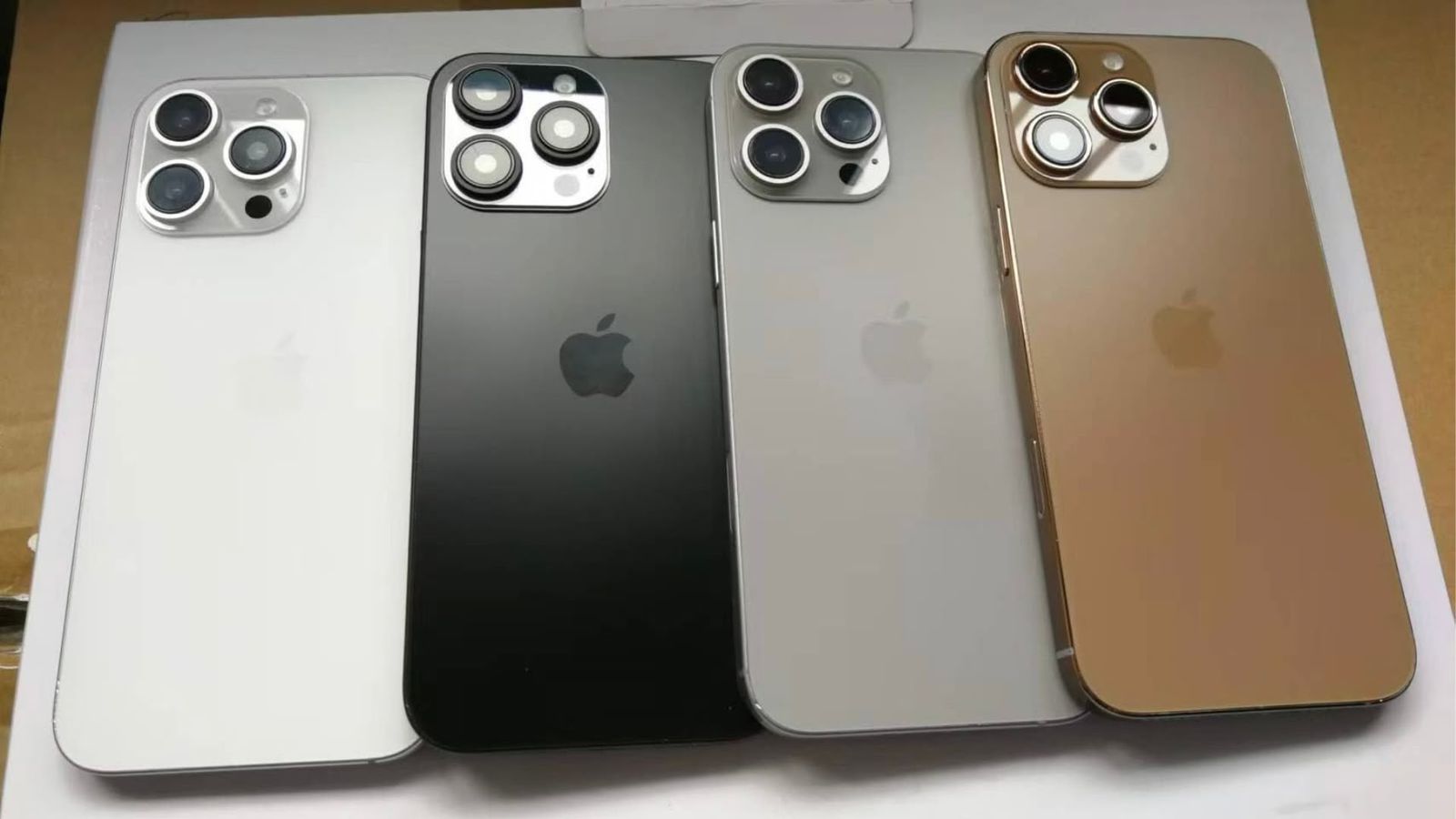 iPhone 16 Pro barvy