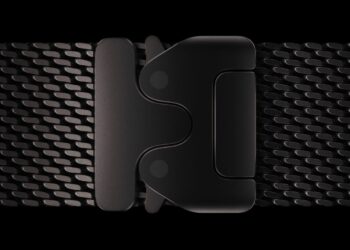 Milánský tah z titanu Apple Watch