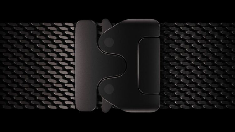 Milánský tah z titanu Apple Watch