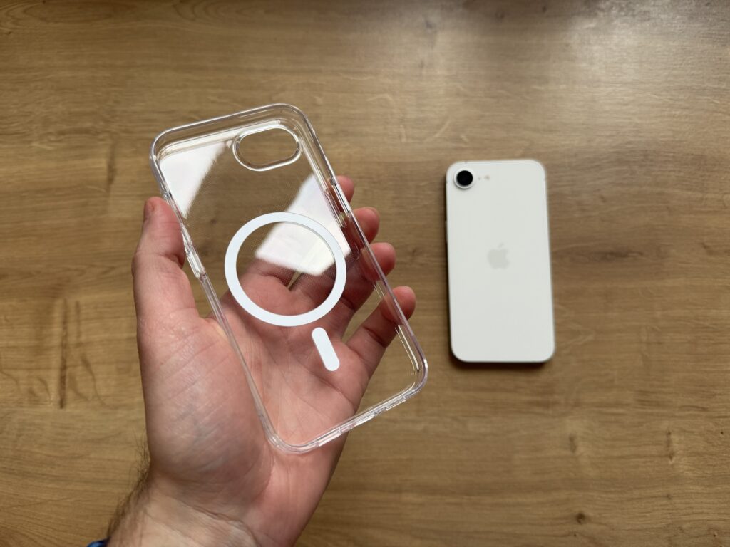 PanzerGlass Care Case iPhone 16e 7