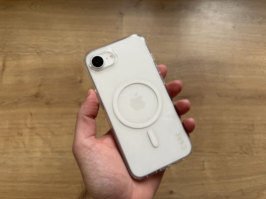 PanzerGlass Care Case iPhone 16e 8