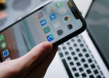 iPhone nepořádek
