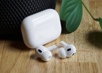AirPods