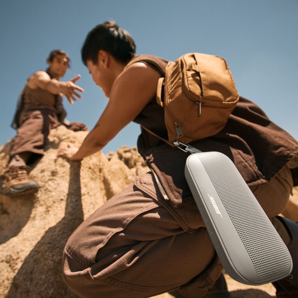 Bose_SoundLink_Flex_II_Climb_sRGB