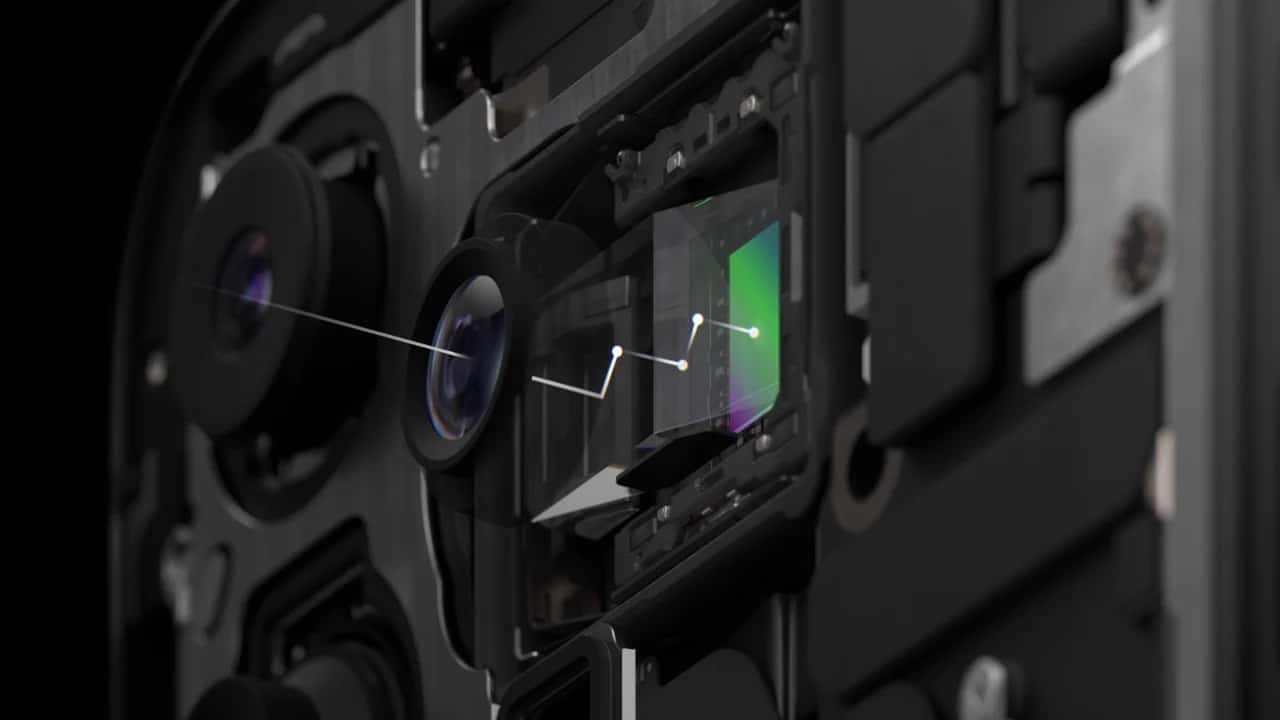 iPhone 17 Pro tetraprism