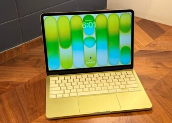 macOS 26.4 upozornění na pomalou nabíječku pro MacBook