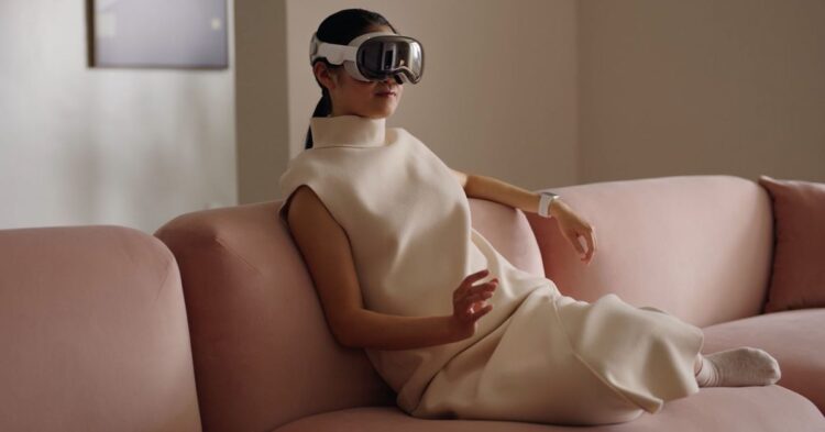 Koncept Apple Glasses s ovládáním gesty rukou