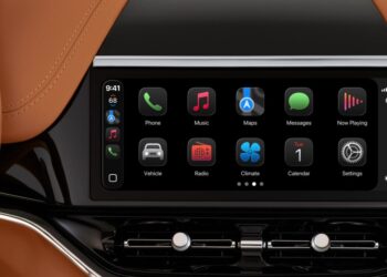 ChatGPT v CarPlay a nová Siri v iOS 27