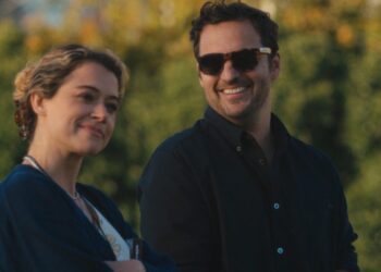 Tatiana Maslany v seriálu Maximum Pleasure Guaranteed na Apple TV+