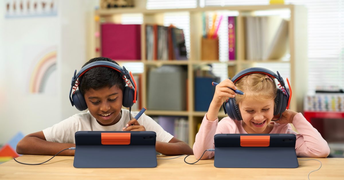 Nové klávesnicové kryty Logitech pro iPad A16