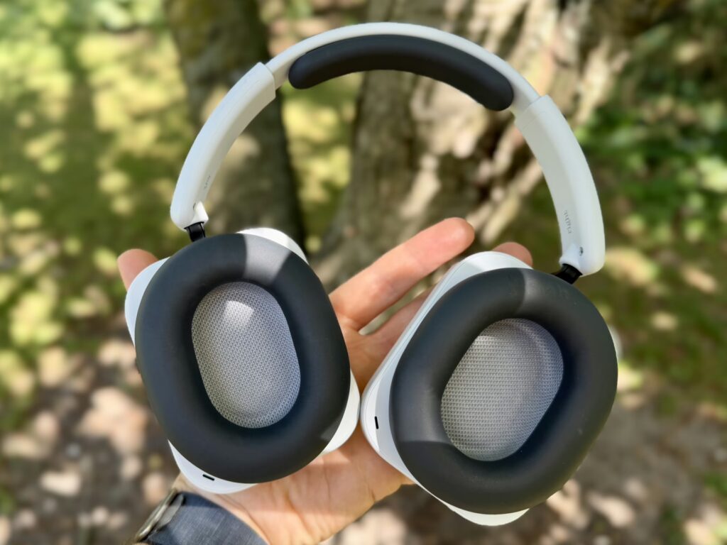 nothing-headphone-a-2026-05-26-011
