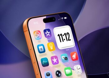 Siri na iPhonu s novou aplikací a historií chatů