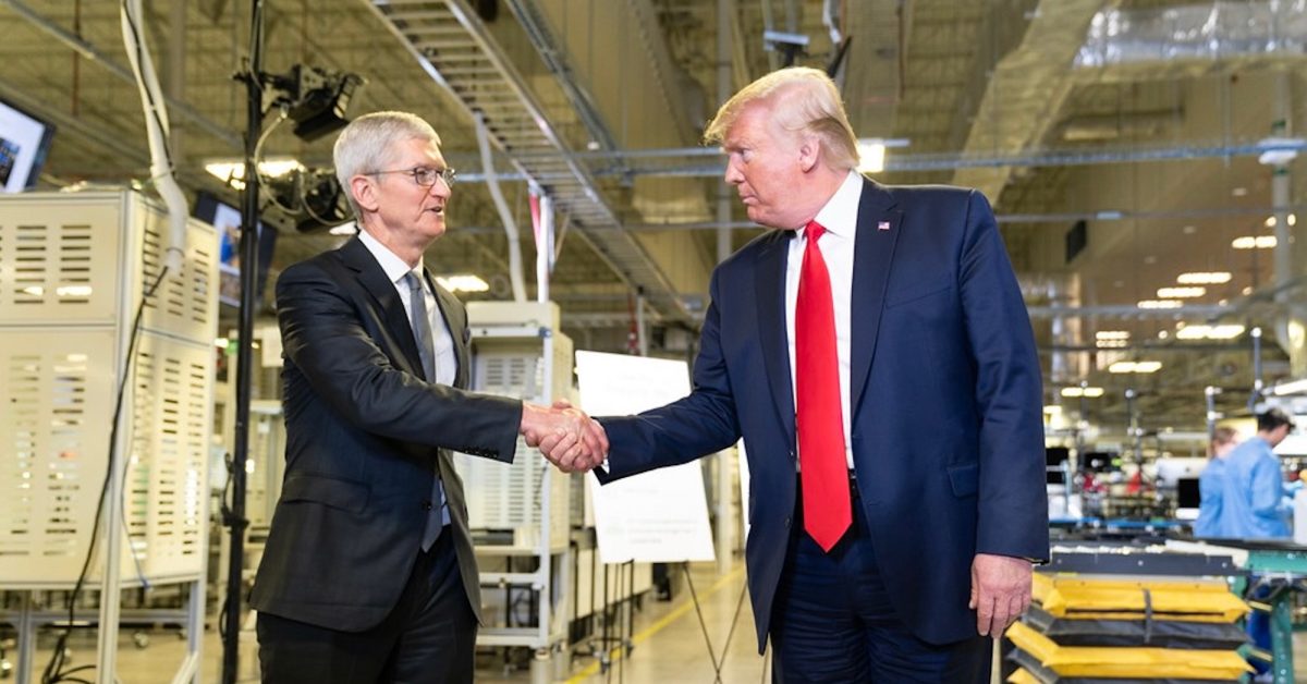 Tim Cook a Donald Trump při jednání o cestě do Číny