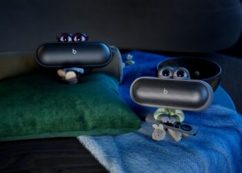 Reproduktor Beats Pill v reklamě inspirované Love Island USA