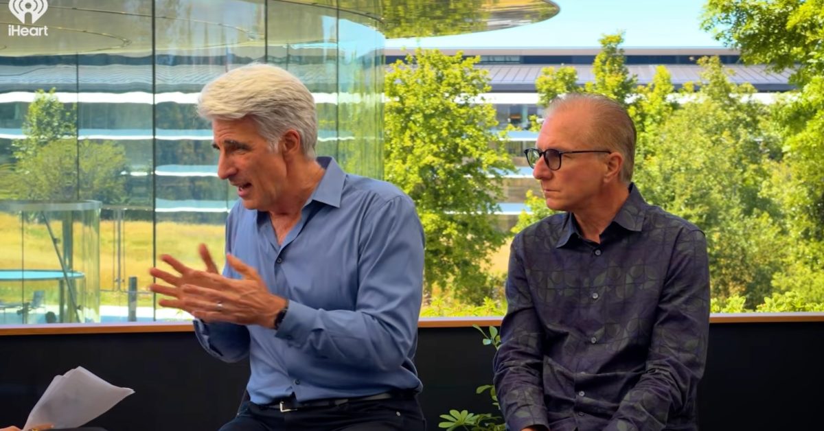 Craig Federighi a Greg Joswiak mluví o Siri a Apple Intelligence