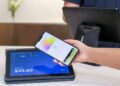 Apple Pay na iPhonu a návrh na otevření konkurenci