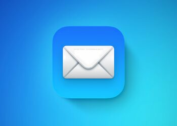 Ikona iCloud+ a funkce Hide My Email na iPhonu