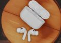 AirPods s kamerami a zpožděný příchod