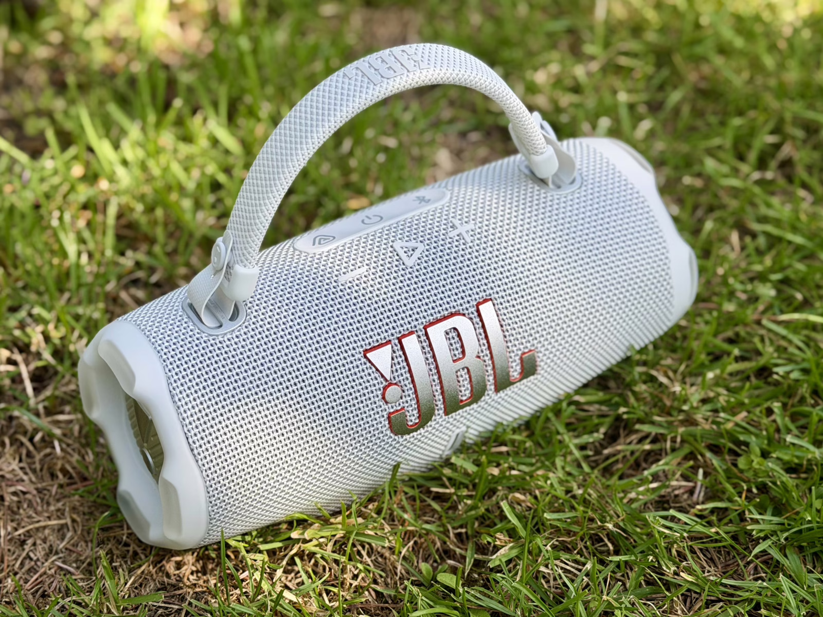 JBL Charge 6