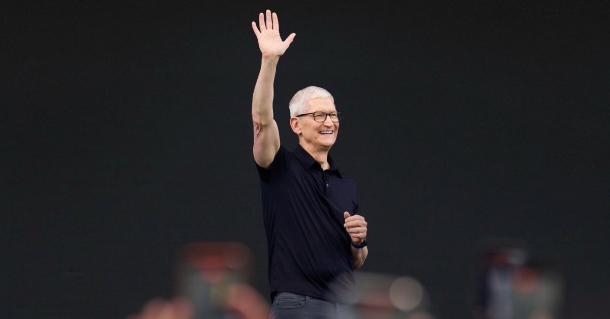Tim Cook a Eddy Cue na konferenci Sun Valley