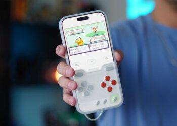 Transparentní kryt GAMEBABY pro iPhone s tlačítky pro retro hry