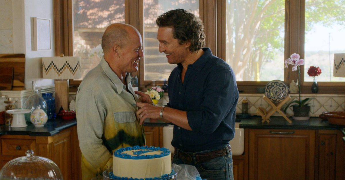 Matthew McConaughey a Woody Harrelson v seriálu Brothers na Apple TV