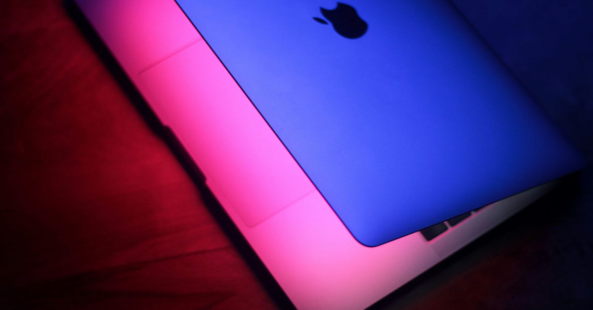 macOS 27 Golden Gate na MacBooku s bezpečnostními opravami