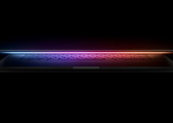 MacBook Pro s OLED displejem a dotykovým ovládáním