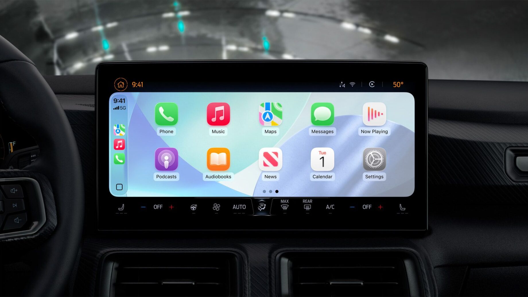 Claude v CarPlay na displeji auta