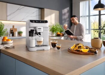 De'Longhi Magnifica Plus ECAM 320.60.W