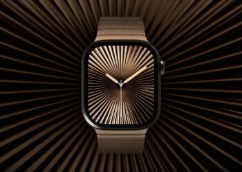 Srovnání Apple Watch Series 10 a Apple Watch Series 12