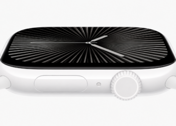 Apple Watch s funkcí denního souhrnu s AI