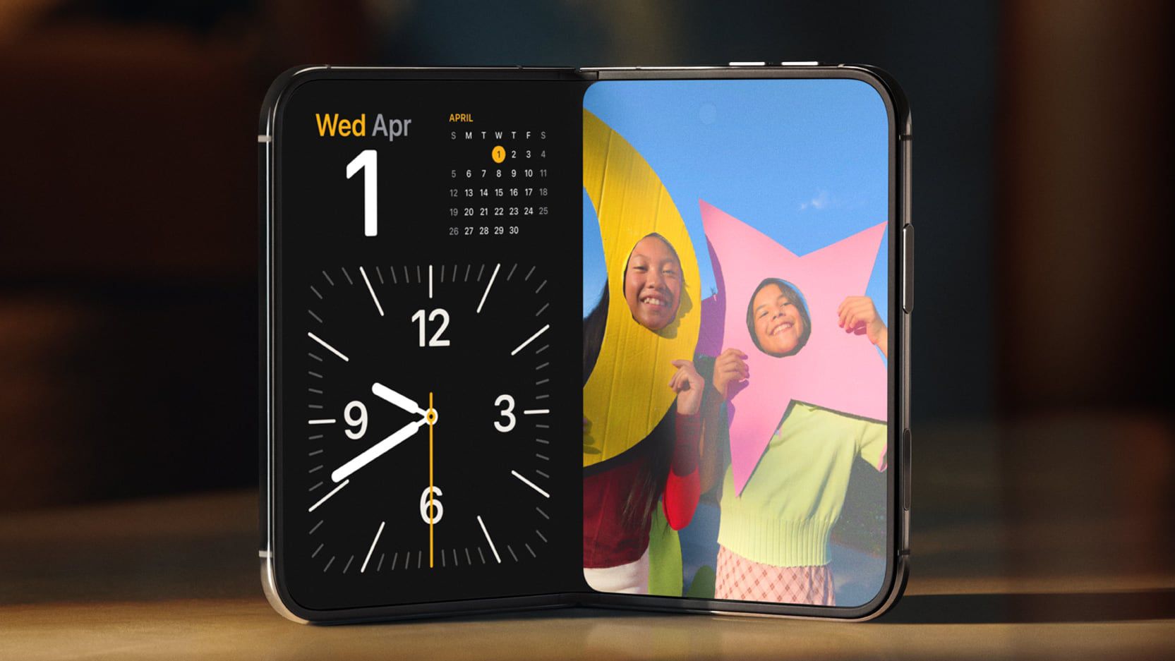 iPhone Duo se dvěma aplikacemi vedle sebe