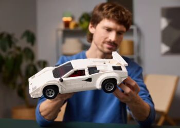 LEGO® Icons 10337 Lamborghini Countach 5000 Quattrovalvole