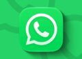 Přehrávač videí ve WhatsAppu s designem Liquid Glass na iPhonu